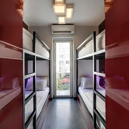 Vandrarhem The House Taksim