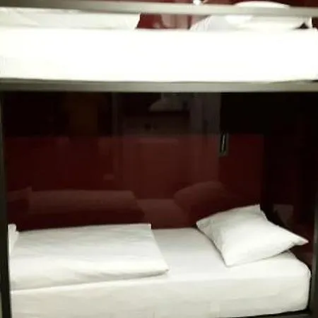 Hostel Wabi *
