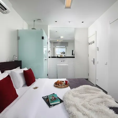 Hostel Wabi *