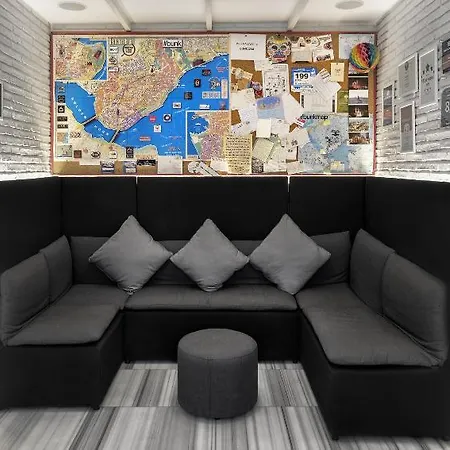 Wabi Hostel Istanbul