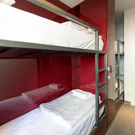 Hostel Wabi *